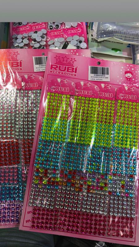 Imagen ilustrativa de ACCESORIOS RUBI 87 GEMA x 20 BL. SURTIDOS