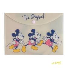 Imagen ilustrativa de SOBRE CON BOTON MICKEY MOUSE A5 2532170201